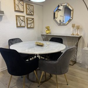 Mesa De Comedor BM407 / Fabricación Bukur